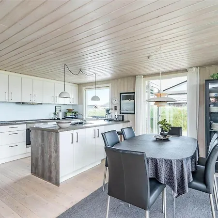 375-hvide-sande-fyrmarken-81 Nyaraló